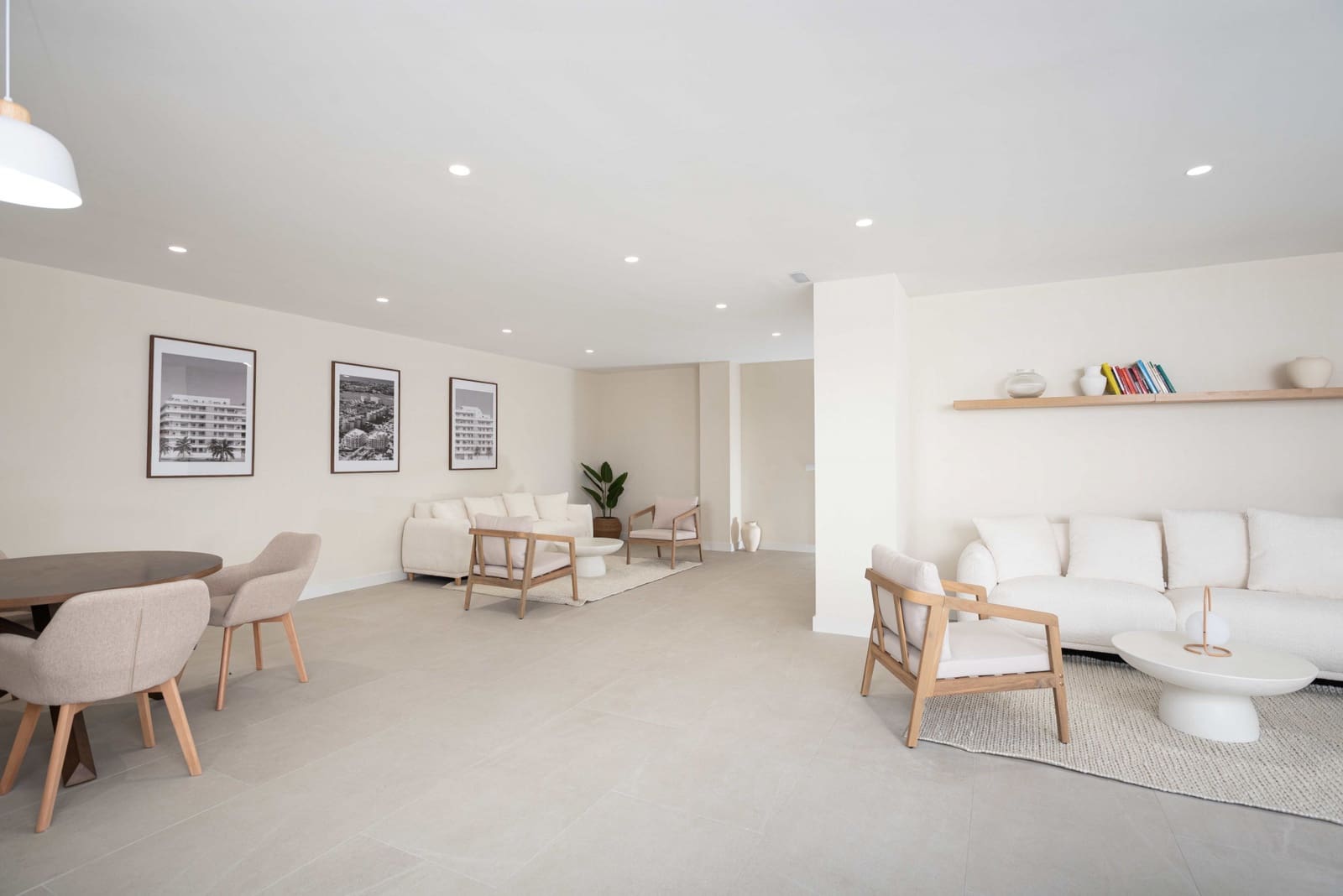 2 chambre Appartement à vendre à Nueva Andalucia avec piscine garage - 564 375 € (Ref: 7955701)