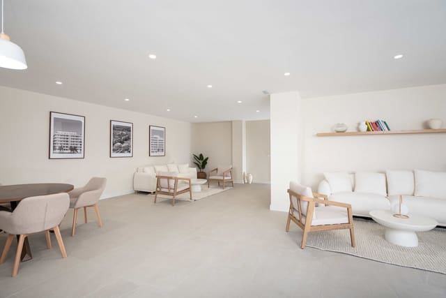 2 sypialnia Apartament na sprzedaż w Nueva Andalucia, Marbella z basenem garażem - 564 375 € (Ref: 7955701)