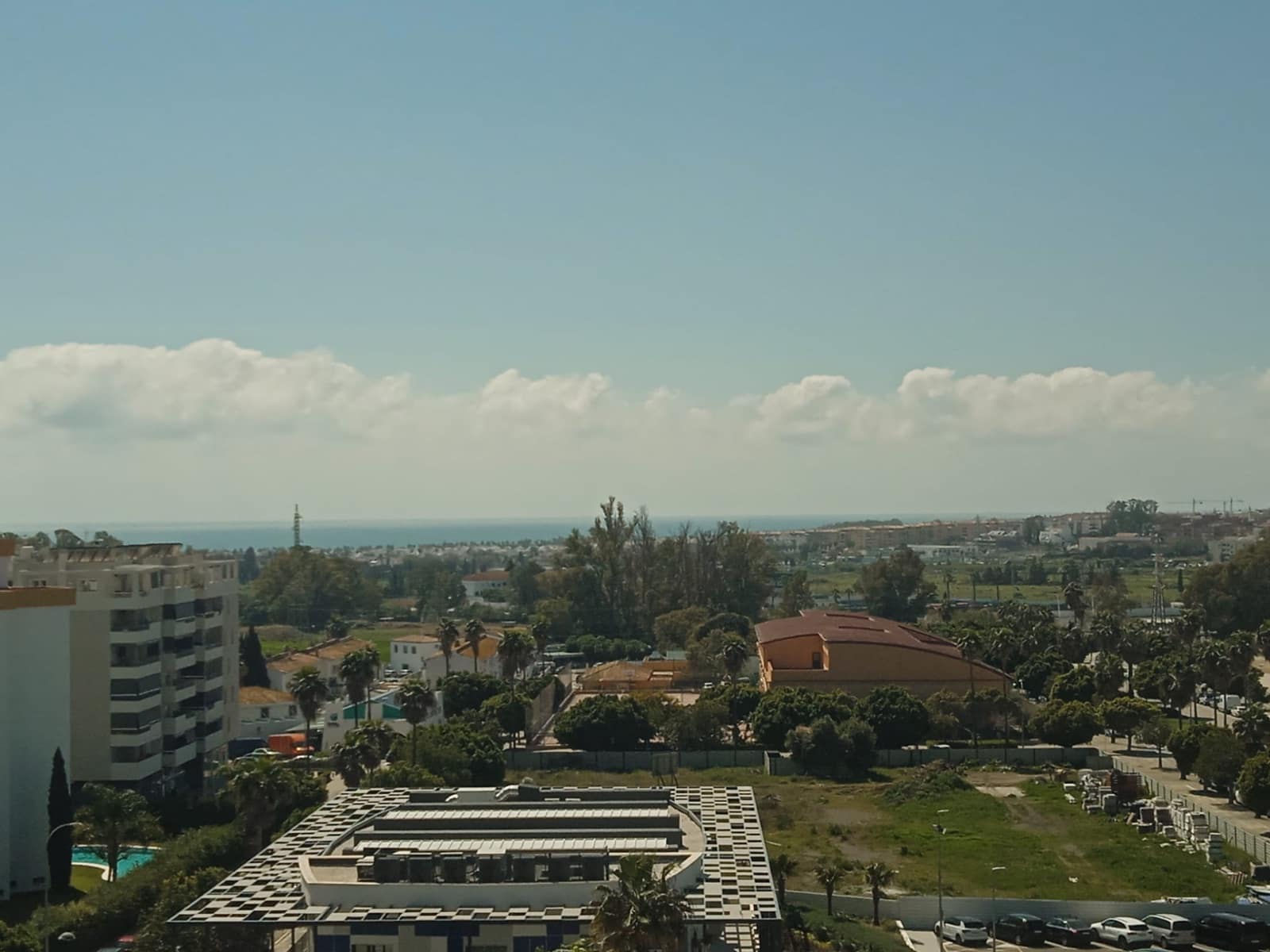 2 sypialnia Apartament na sprzedaż w Nueva Andalucia z basenem garażem - 564 375 € (Ref: 7955701)