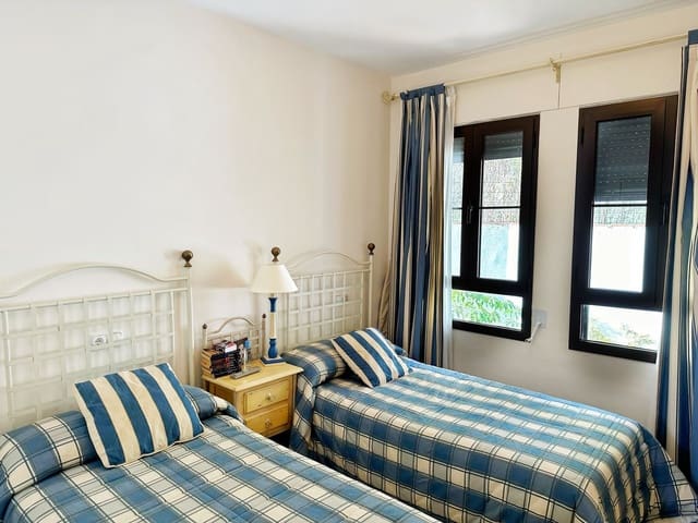 3 sovrum Lägenhet till salu i Benahavís med pool garage - 385 000 € (Ref: 8023067)