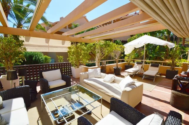 2 sovrum Lägenhet till salu i Marbella med pool garage - 699 900 € (Ref: 8028908)