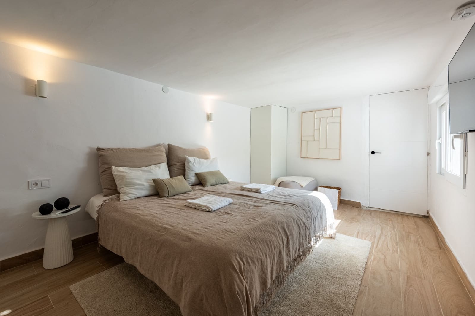 3 chambre Villa/Maison à vendre à Nueva Andalucia avec piscine garage - 999 000 € (Ref: 8074984)