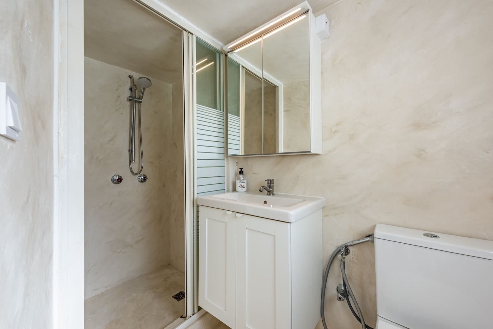 3 chambre Villa/Maison à vendre à Nueva Andalucia avec piscine garage - 999 000 € (Ref: 8074984)