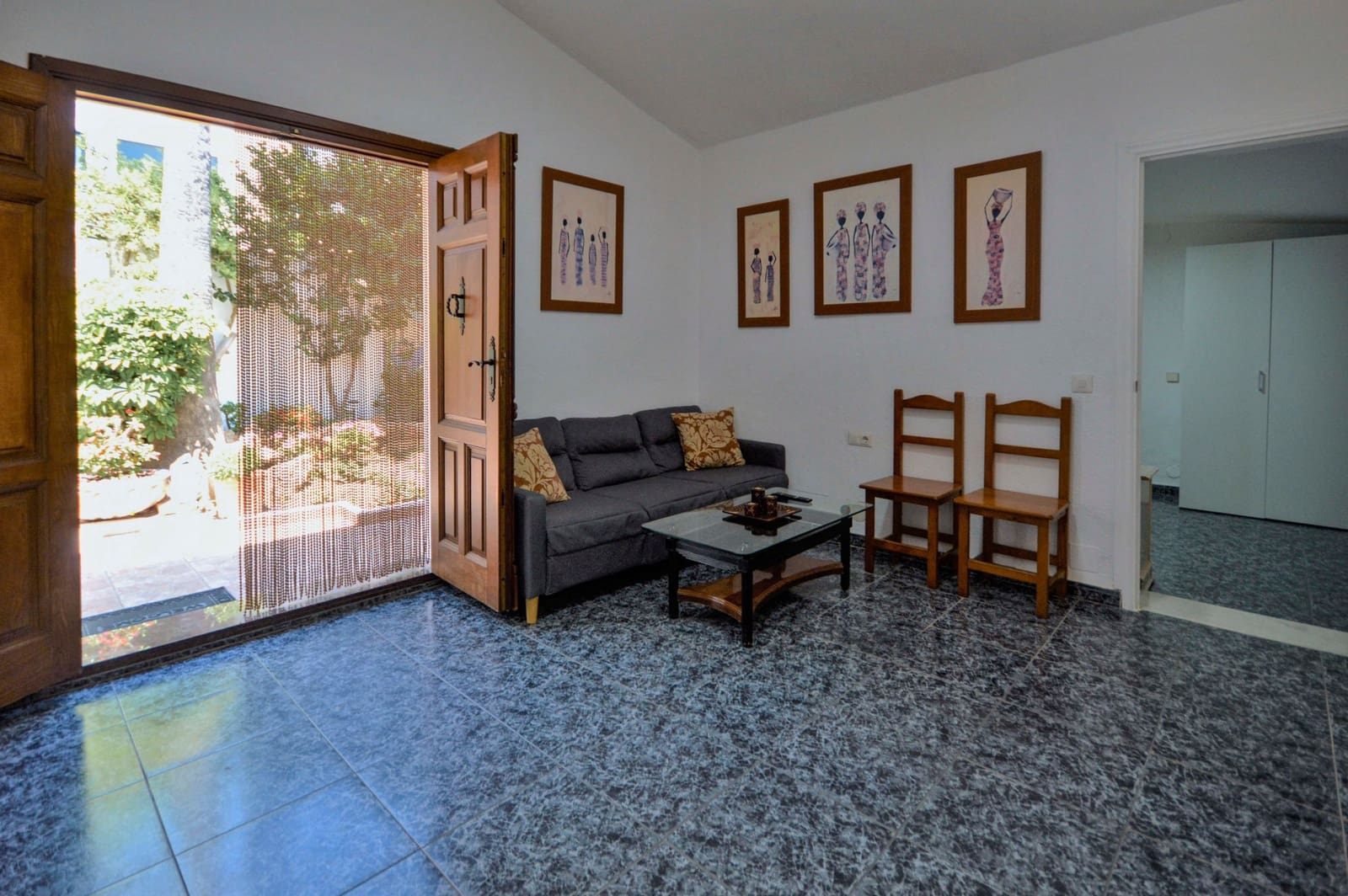 4 sovrum Semi-fristående Villa till salu i Marbella med pool garage - 595 000 € (Ref: 8097650)