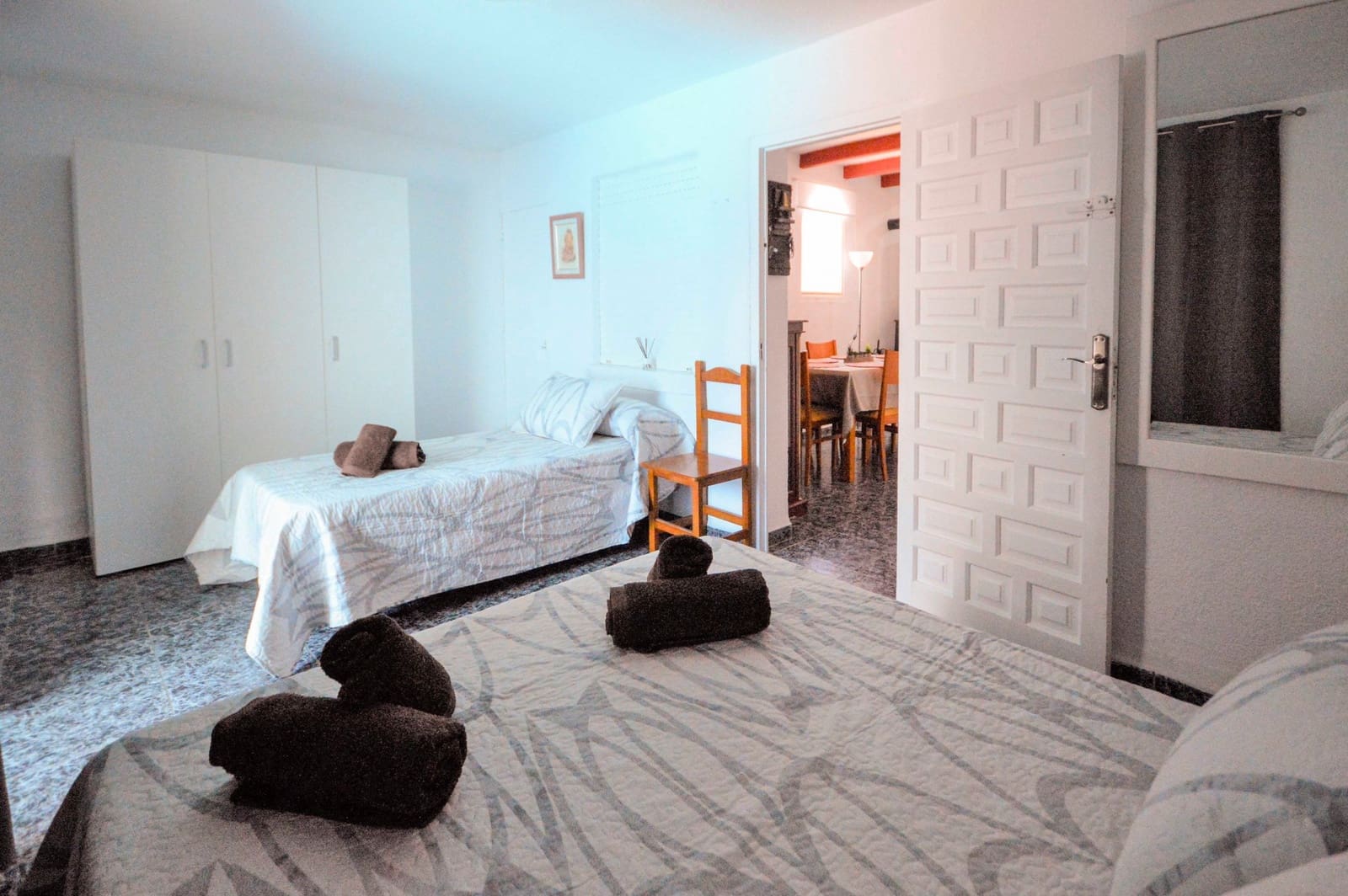 4 sovrum Semi-fristående Villa till salu i Marbella med pool garage - 595 000 € (Ref: 8097650)