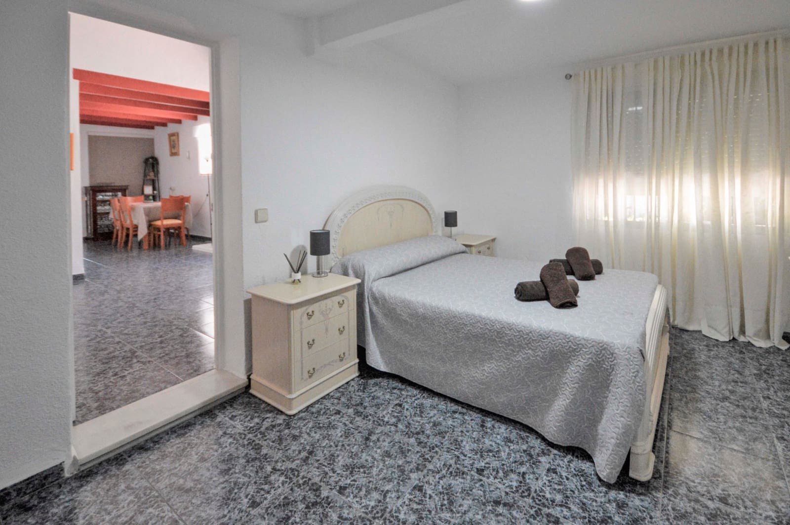 4 sovrum Semi-fristående Villa till salu i Marbella med pool garage - 595 000 € (Ref: 8097650)