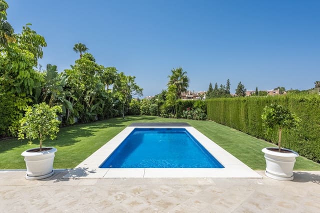 6 sypialnia Willa na sprzedaż w Marbella z basenem garażem - 3 950 000 € (Ref: 8243625)