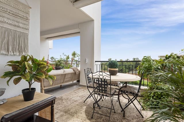 3 sovrum Lägenhet till salu i Los Arqueros, Benahavís med pool garage - 550 000 € (Ref: 8300338)