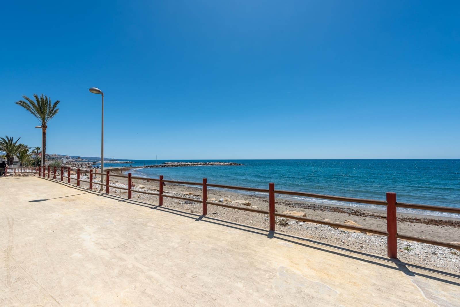 2 bedroom Apartment for sale in Marbella with pool garage - € 1,100,000 (Ref: 8302838)