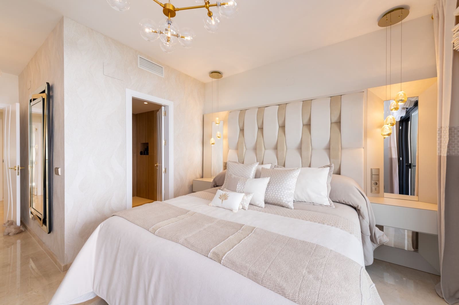 3 chambre Penthouse à vendre à Marbella avec garage - 1 360 000 € (Ref: 8307718)