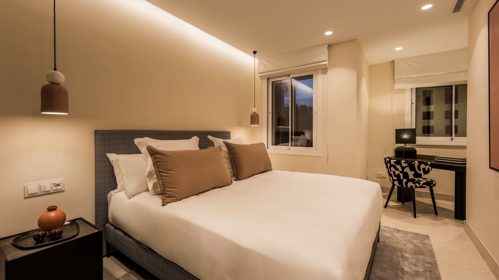 3 bedroom Apartment for sale in Estepona with pool garage - € 2,395,000 (Ref: 8307723)