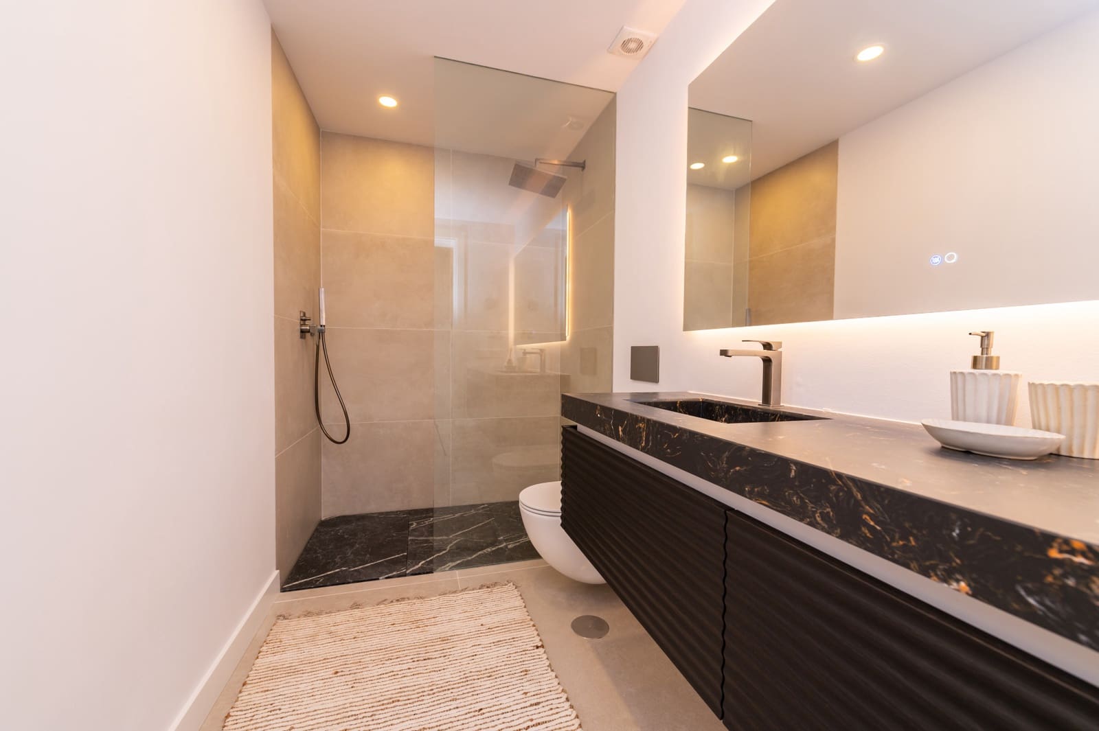 5 soverom Villa til salgs i Marbella med svømmebasseng garasje - € 4 490 000 (Ref: 8313708)