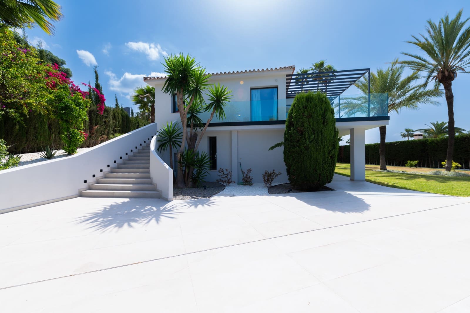 5 sypialnia Willa na sprzedaż w Marbella z basenem garażem - 4 290 000 € (Ref: 8313708)