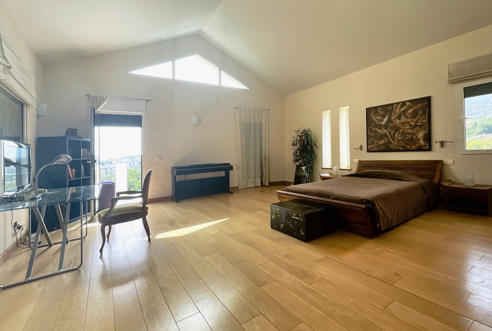 6 soverom Villa til salgs i Marbella med svømmebasseng garasje - € 1 950 000 (Ref: 8327541)