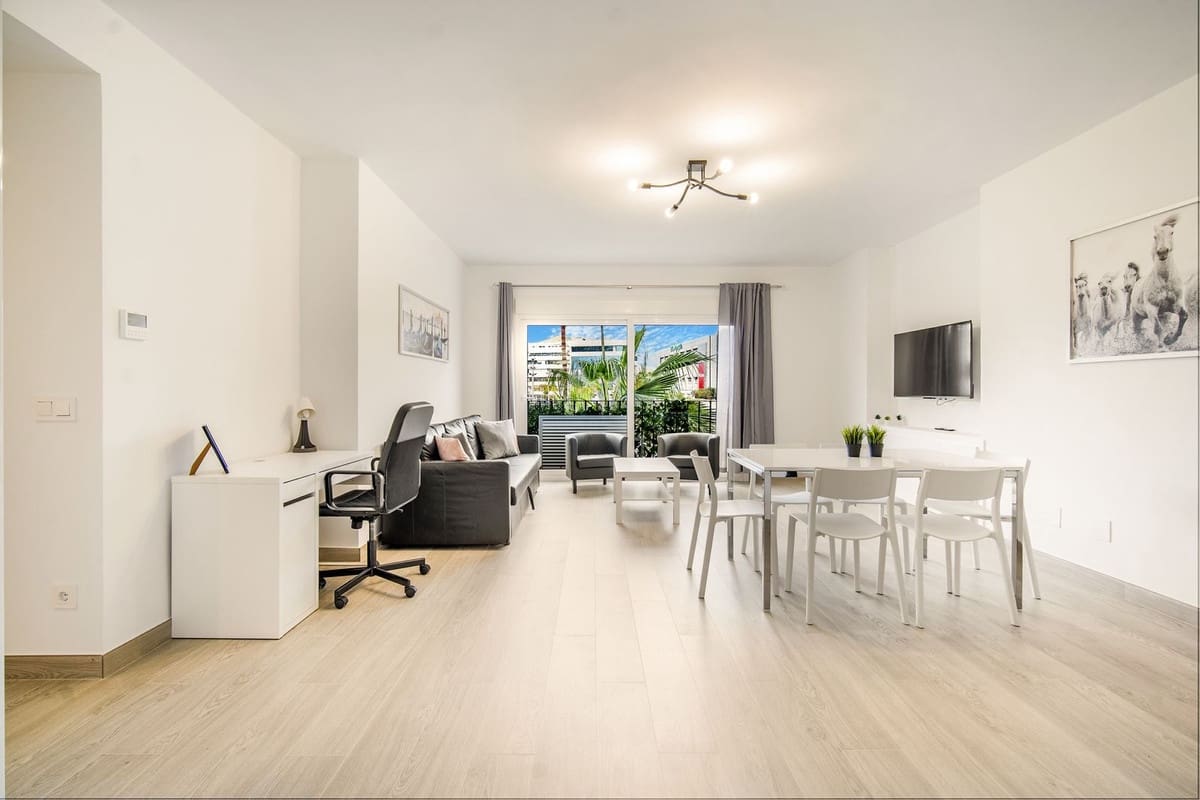 2 sovrum Lägenhet till salu i Puerto Banus med pool garage - 559 000 € (Ref: 8331508)