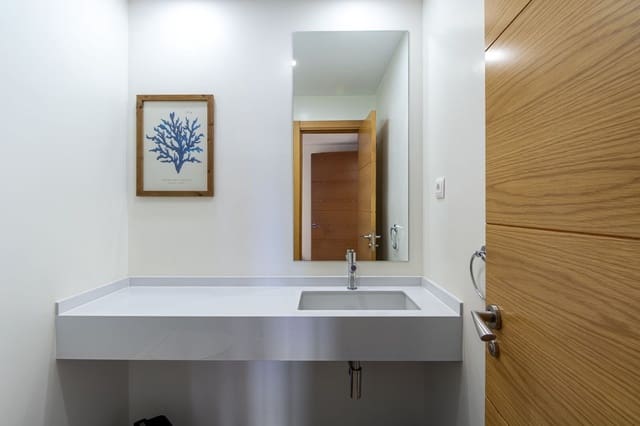 3 Zimmer Penthouse zu verkaufen in Guadalmina Baja, Marbella mit Pool Garage - 950.000 € (Ref: 8363157)