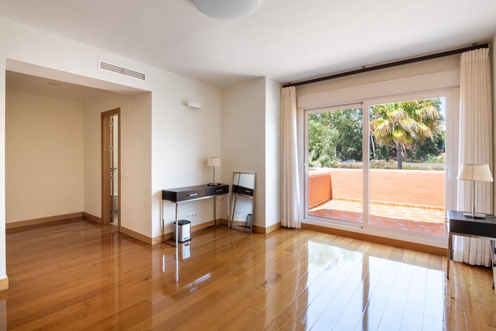3 camera da letto Attico in vendita in Guadalmina con piscina garage - 950.000 € (Rif: 8363157)