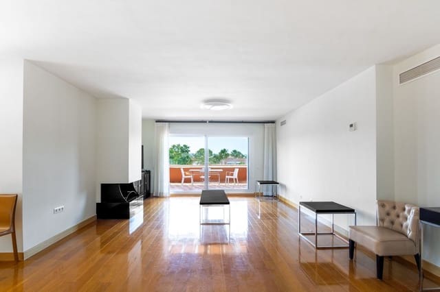 3 Zimmer Penthouse zu verkaufen in Guadalmina Baja, Marbella mit Pool Garage - 950.000 € (Ref: 8363157)