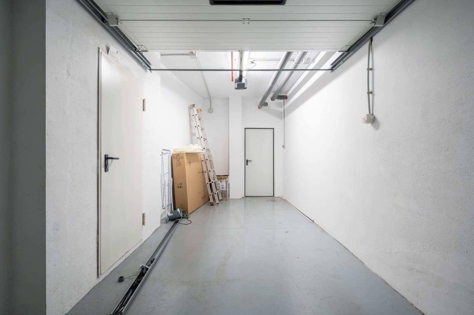 5 slaapkamer Halfvrijstaande villa te koop in Marbella met zwembad garage - € 3.000.000 (Ref: 8434210)