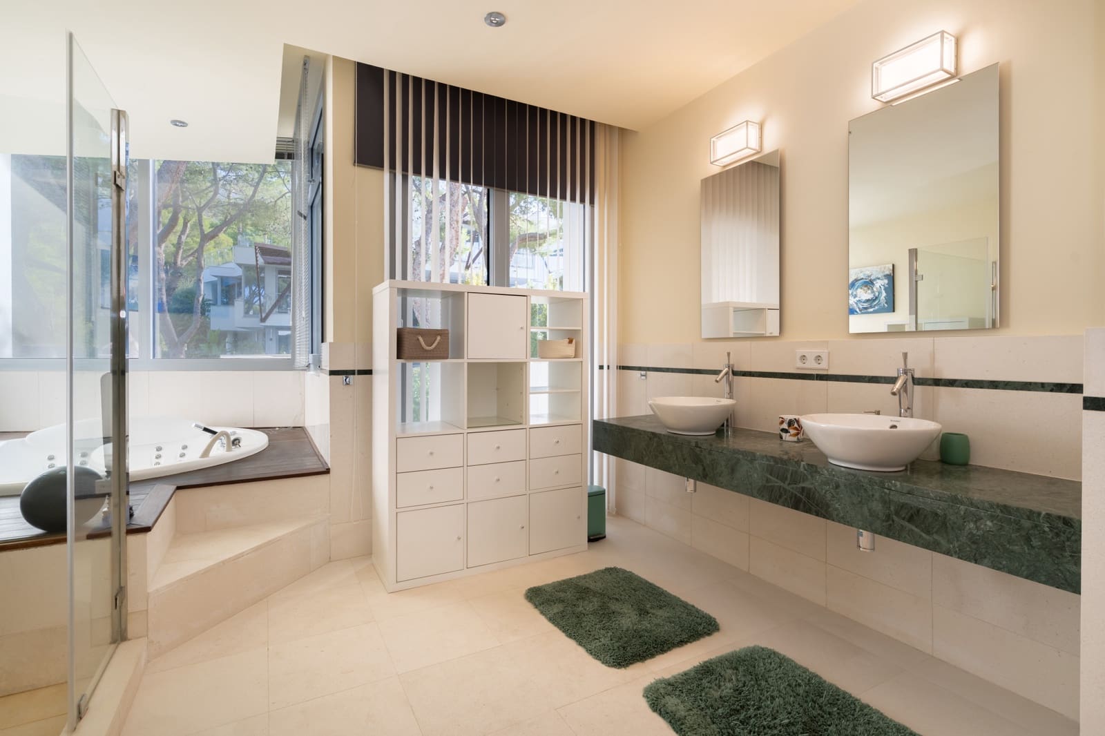 5 slaapkamer Halfvrijstaande villa te koop in Marbella met zwembad garage - € 3.000.000 (Ref: 8434210)