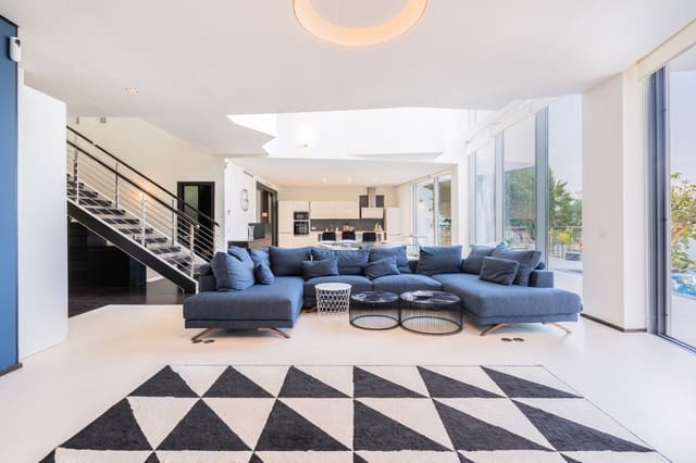 5 slaapkamer Halfvrijstaande villa te koop in Sierra Blanca, Marbella met zwembad garage - € 3.000.000 (Ref: 8434210)