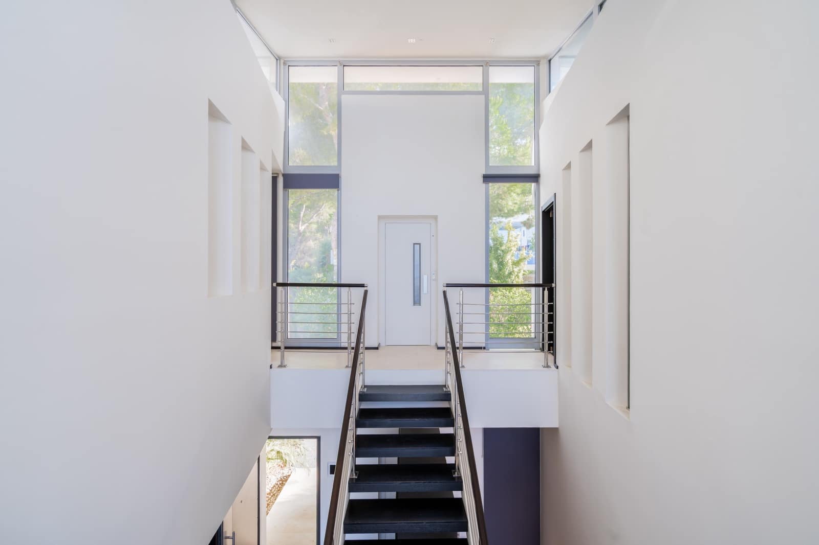 5 slaapkamer Halfvrijstaande villa te koop in Marbella met zwembad garage - € 3.000.000 (Ref: 8434210)