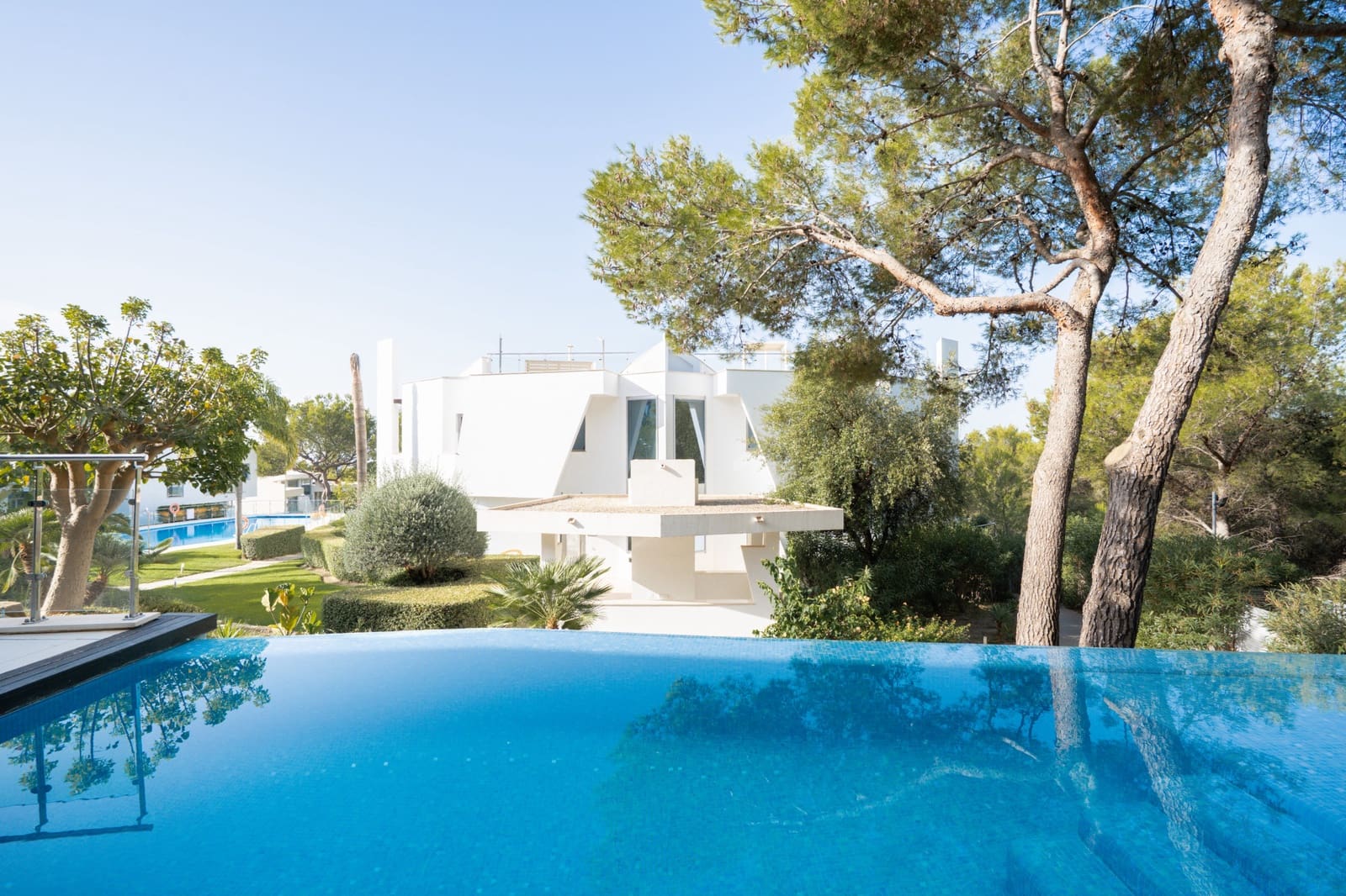 5 slaapkamer Halfvrijstaande villa te koop in Marbella met zwembad garage - € 3.000.000 (Ref: 8434210)