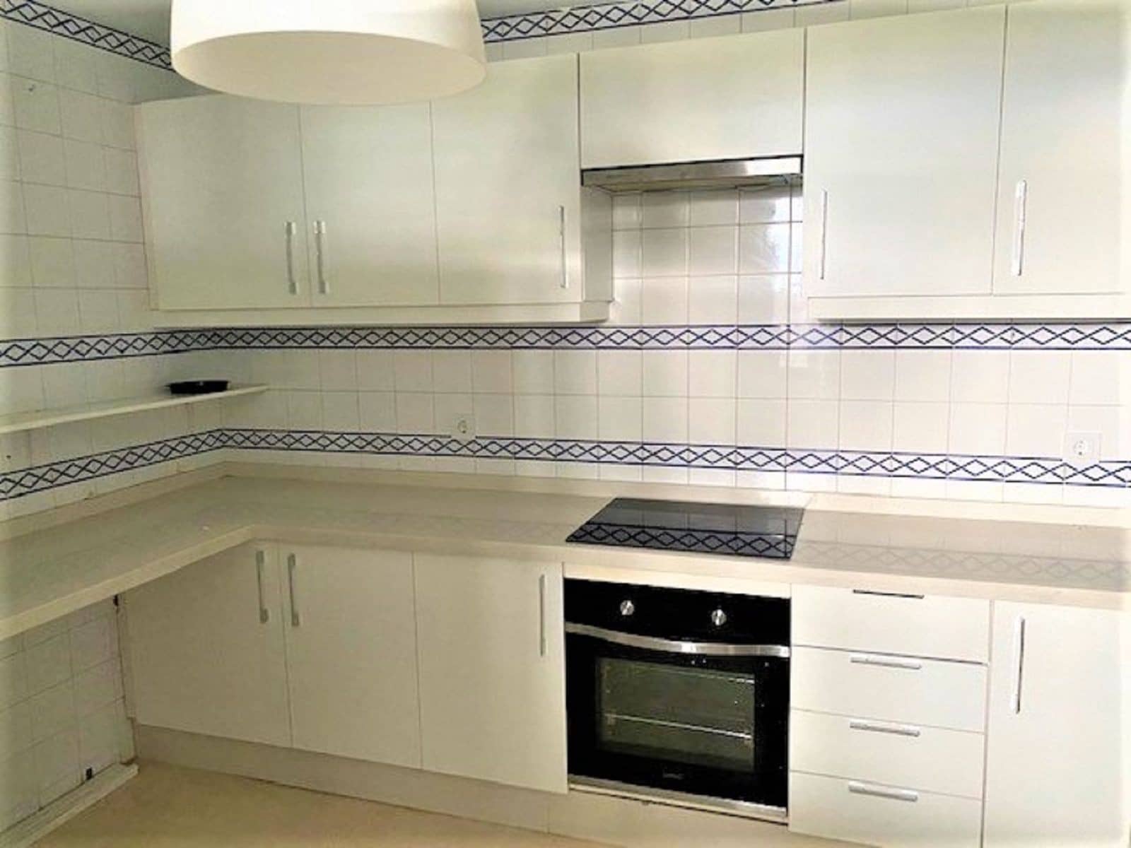 3 soveværelse Lejlighed til salg i Guadalmina med swimmingpool garage - € 640.000 (Ref: 8514564)