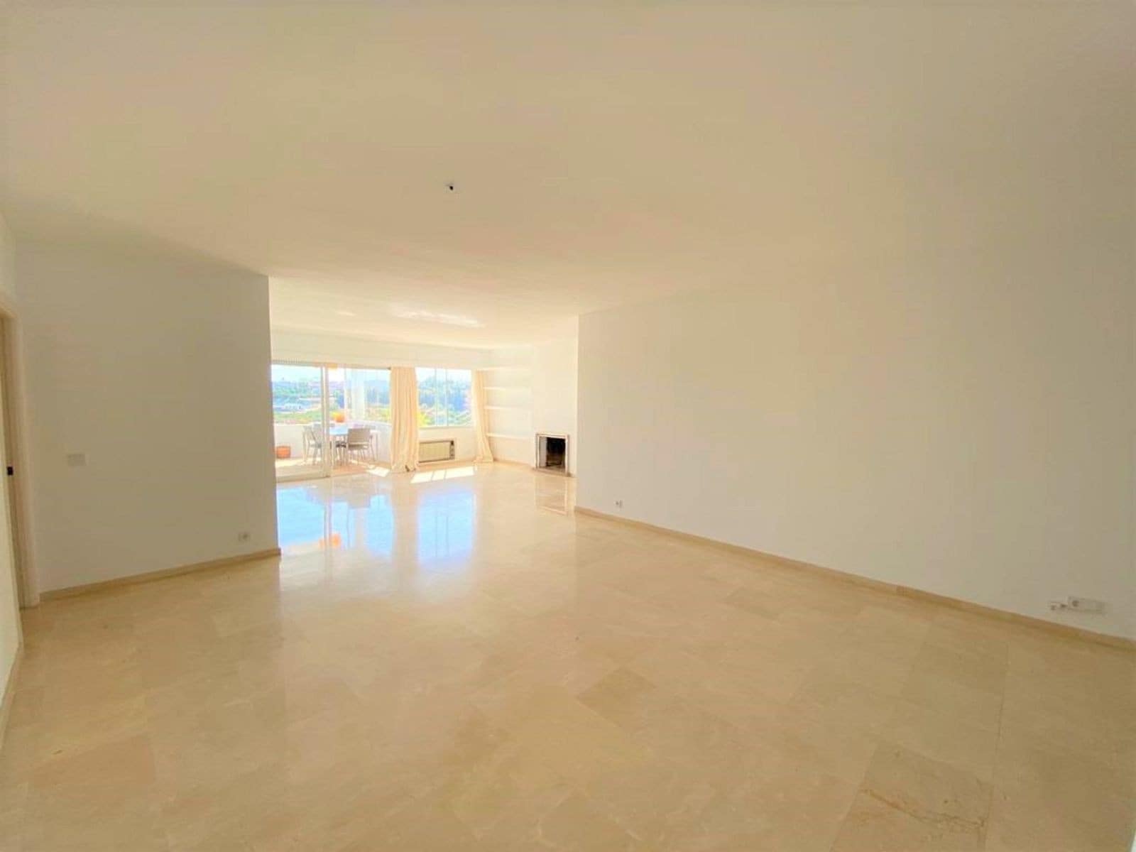 3 chambre Appartement à vendre à Guadalmina avec piscine garage - 640 000 € (Ref: 8514564)