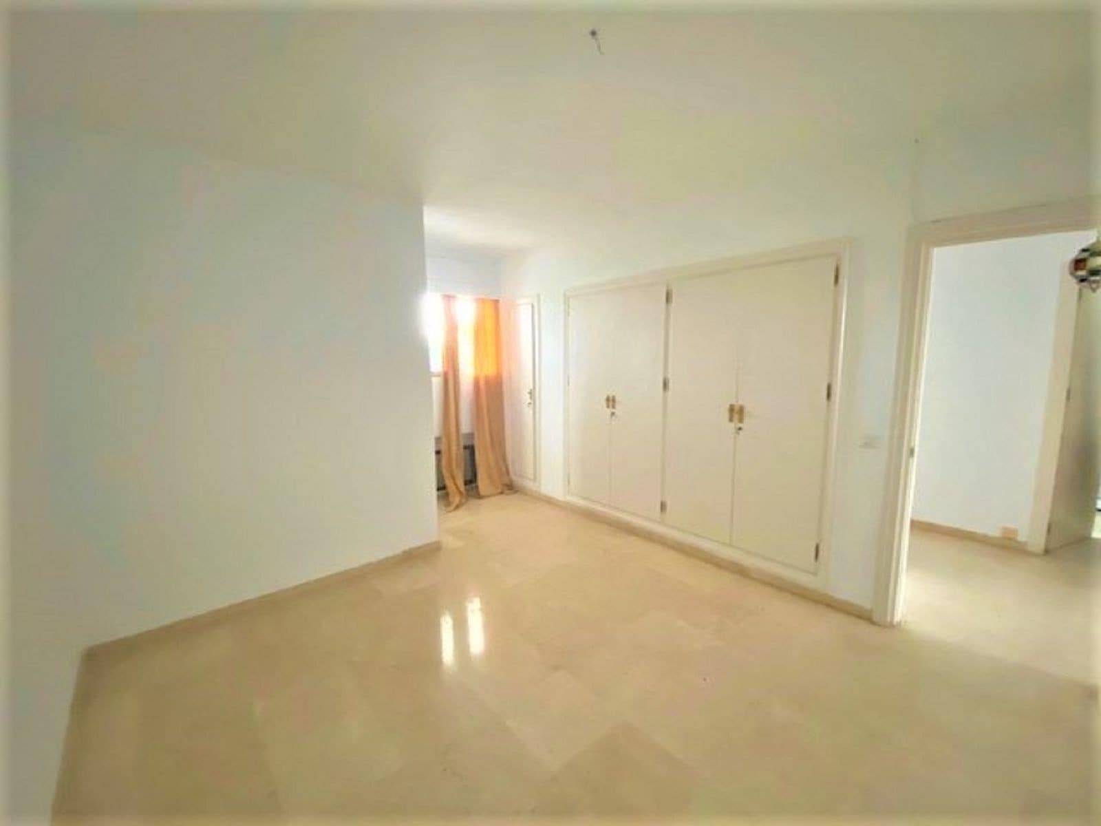 3 chambre Appartement à vendre à Guadalmina avec piscine garage - 640 000 € (Ref: 8514564)