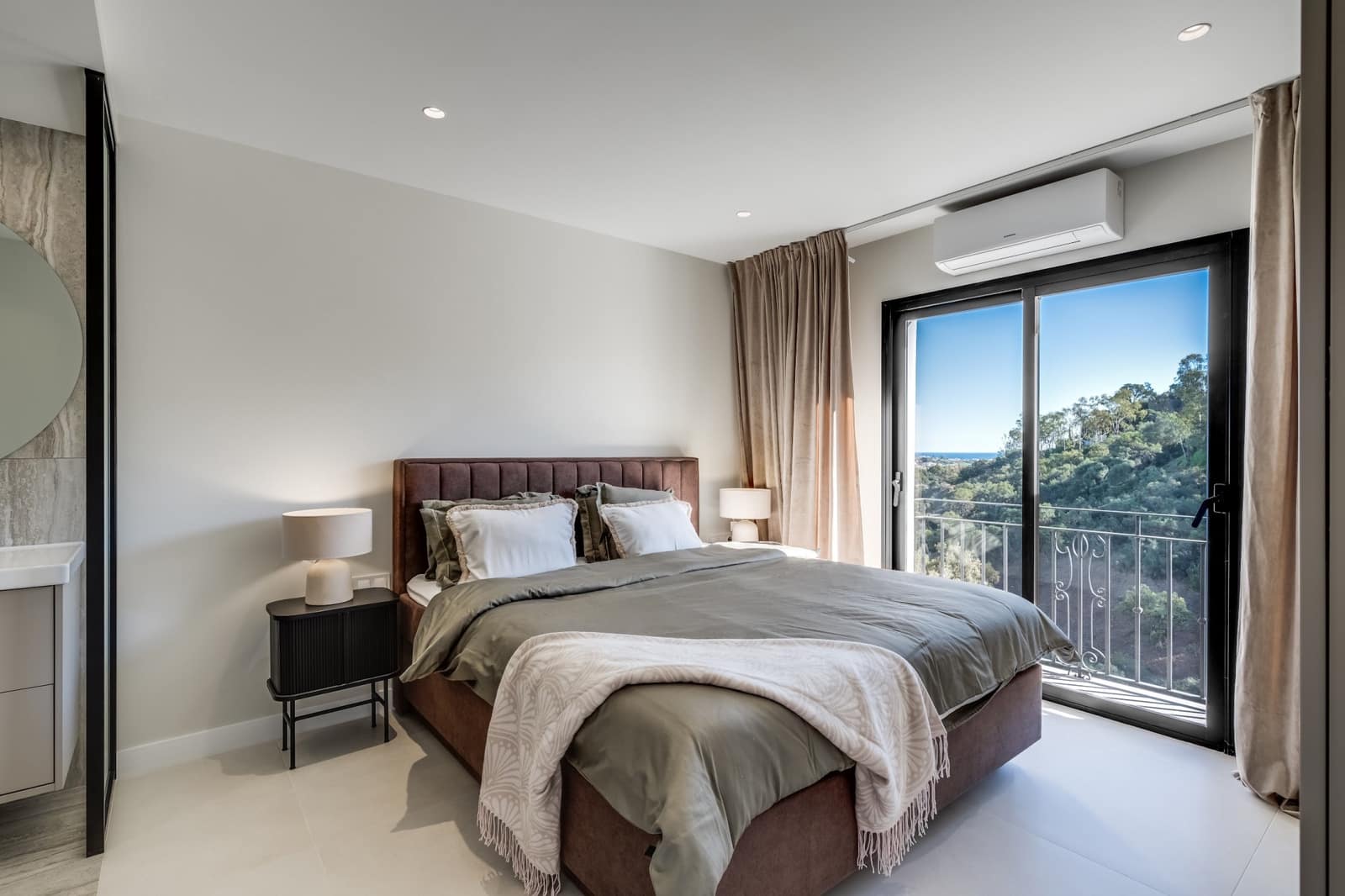 3 Zimmer Apartment zu verkaufen in Benahavis mit Pool - 599.000 € (Ref: 8542291)