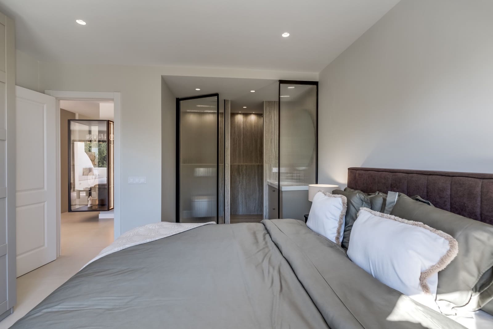 3 Zimmer Apartment zu verkaufen in Benahavis mit Pool - 599.000 € (Ref: 8542291)