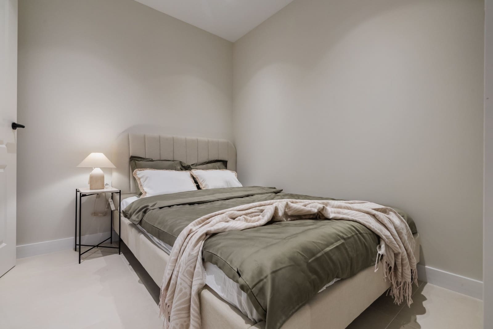 3 Zimmer Apartment zu verkaufen in Benahavis mit Pool - 599.000 € (Ref: 8542291)