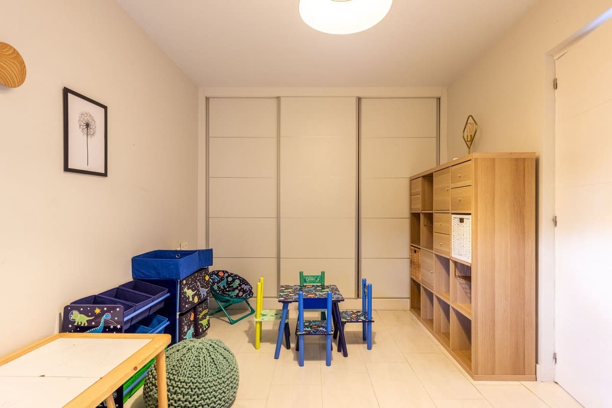 3 sovrum Hus till salu i Nueva Andalucia med pool garage - 644 000 € (Ref: 8574235)