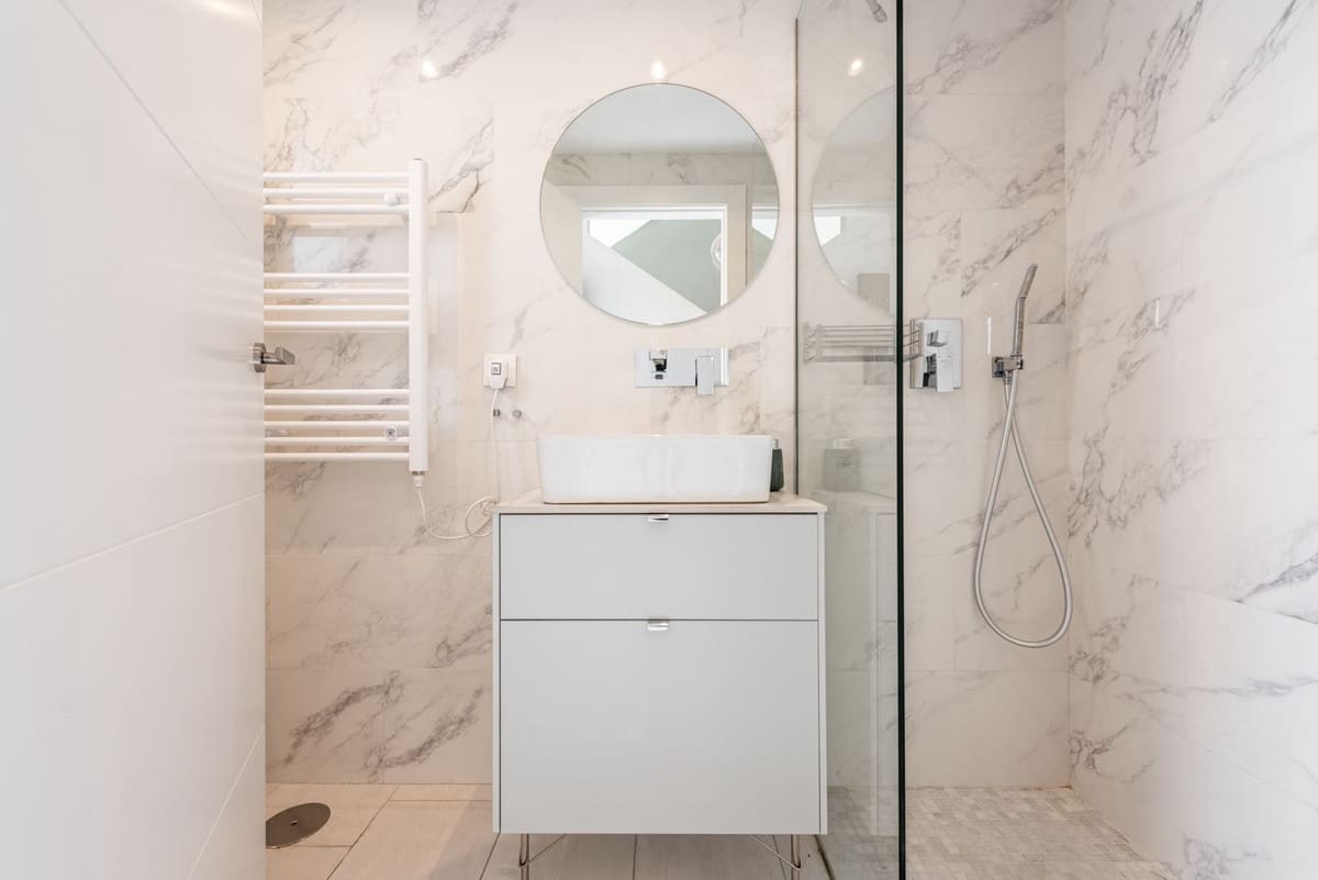 3 sovrum Hus till salu i Nueva Andalucia med pool garage - 644 000 € (Ref: 8574235)