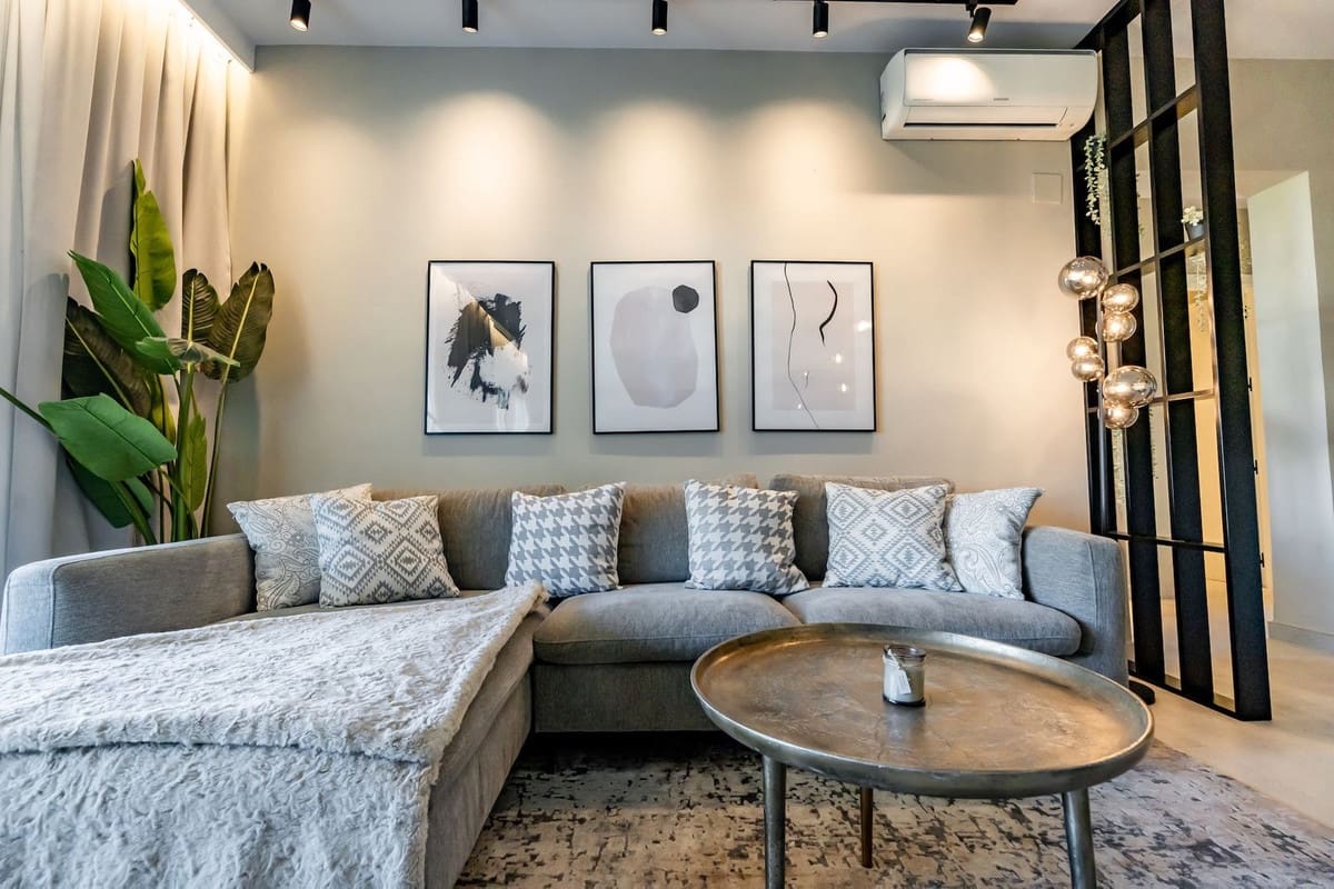 3 soverom Leilighet til salgs i Nueva Andalucia med svømmebasseng garasje - € 649 000 (Ref: 8595381)