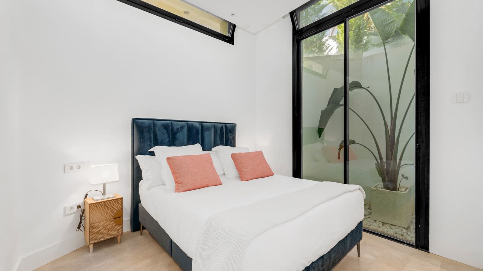 5 sovrum Villa till salu i Marbella med pool garage - 5 850 000 € (Ref: 8615079)