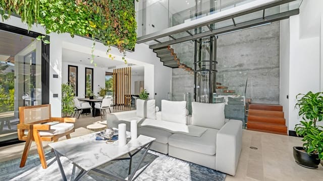 5 sovrum Villa till salu i Marbella med pool garage - 5 850 000 € (Ref: 8615079)