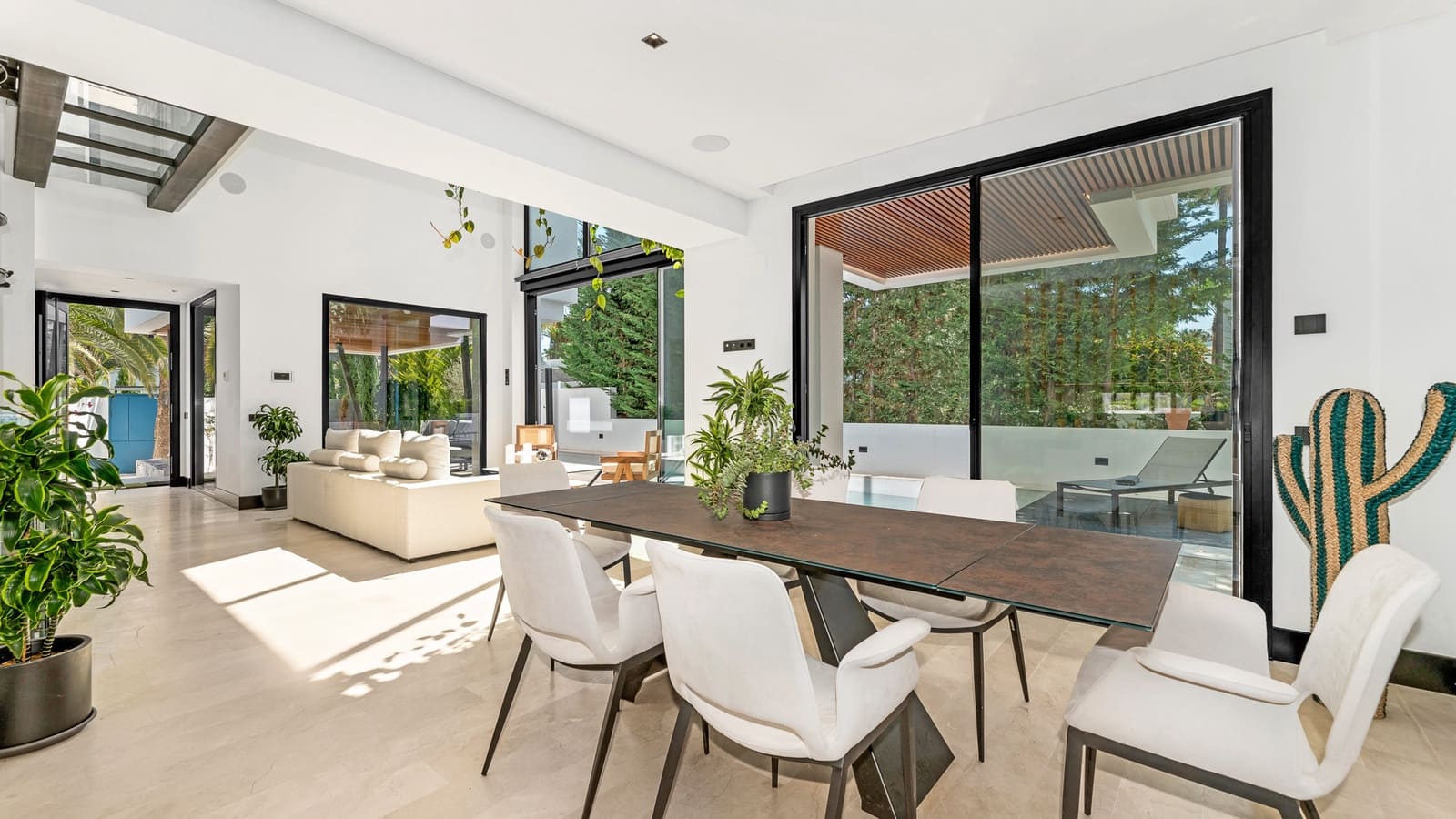 5 sovrum Villa till salu i Marbella med pool garage - 5 850 000 € (Ref: 8615079)