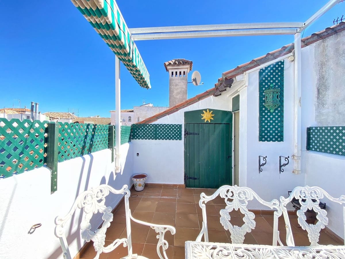 3 bedroom Penthouse for sale in Marbella - € 575,000 (Ref: 8636393)