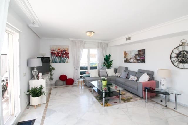 3 soverom Penthouse til salgs i Nueva Andalucia, Marbella med svømmebasseng - € 620 000 (Ref: 8668343)