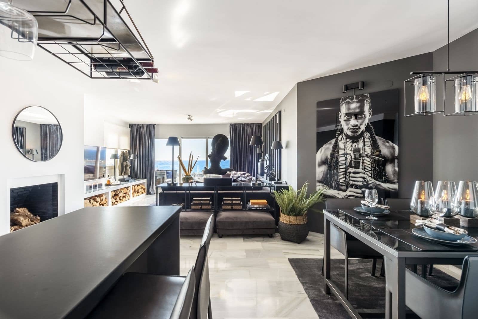 2 bedroom Apartment for sale in Puerto Banus with garage - € 1,200,000 (Ref: 8671809)