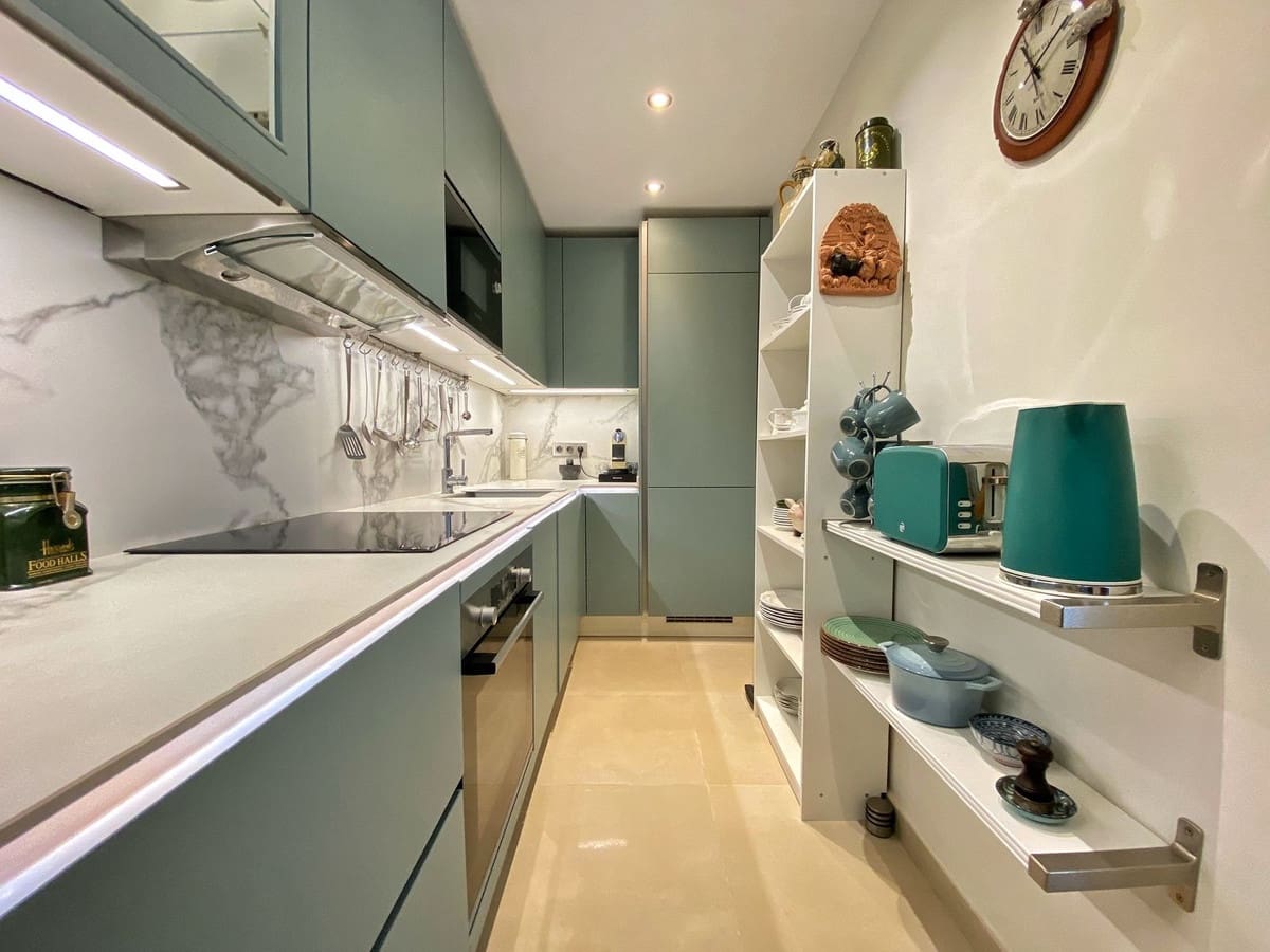 2 Zimmer Penthouse zu verkaufen in Marbella mit Garage - 695.000 € (Ref: 8687499)