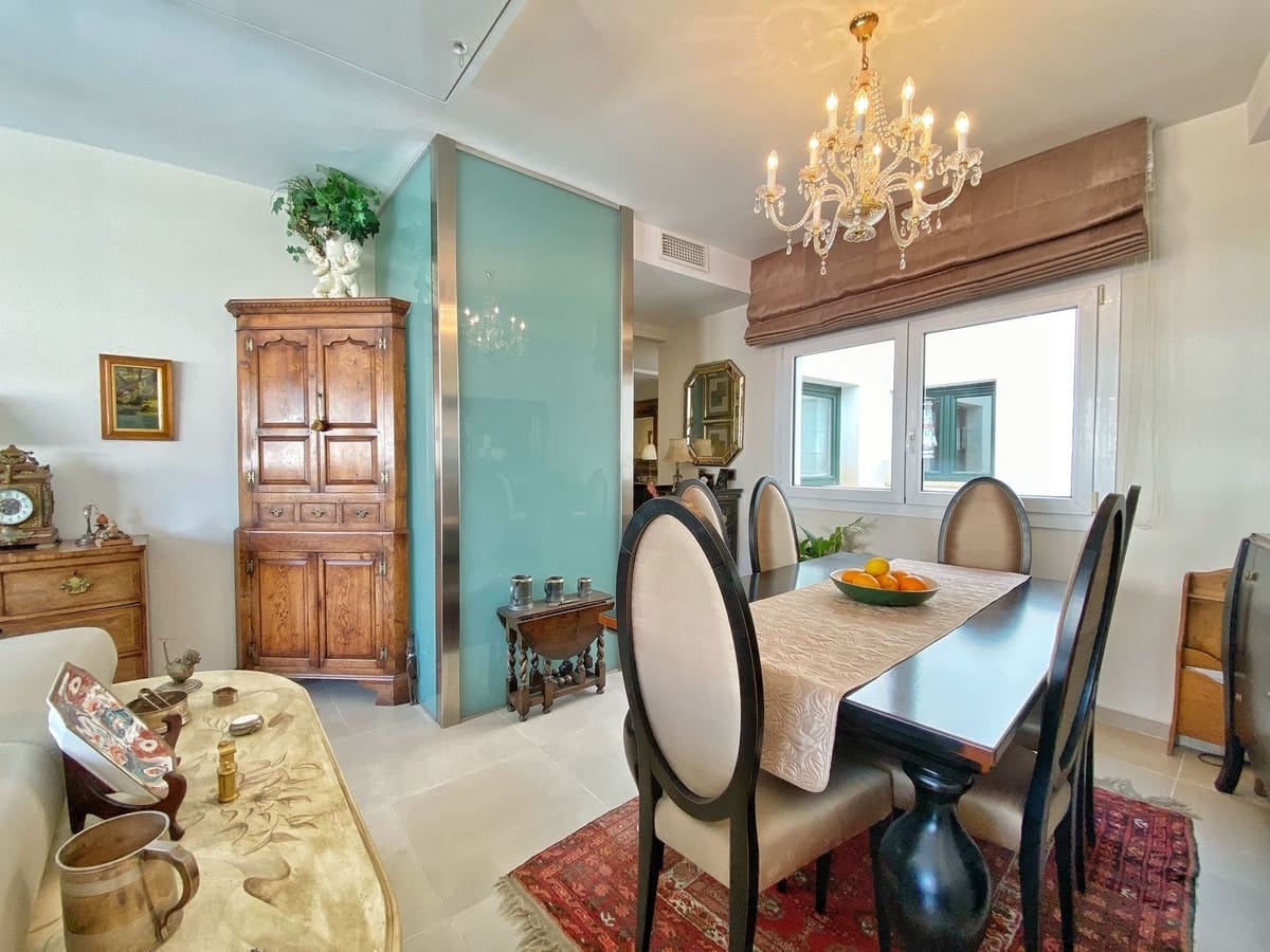 2 Zimmer Penthouse zu verkaufen in Marbella mit Garage - 695.000 € (Ref: 8687499)