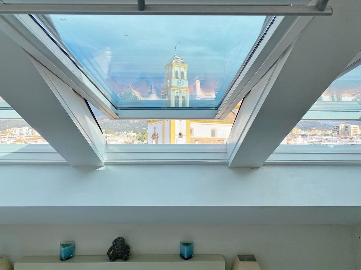 2 Zimmer Penthouse zu verkaufen in Marbella mit Garage - 695.000 € (Ref: 8687499)