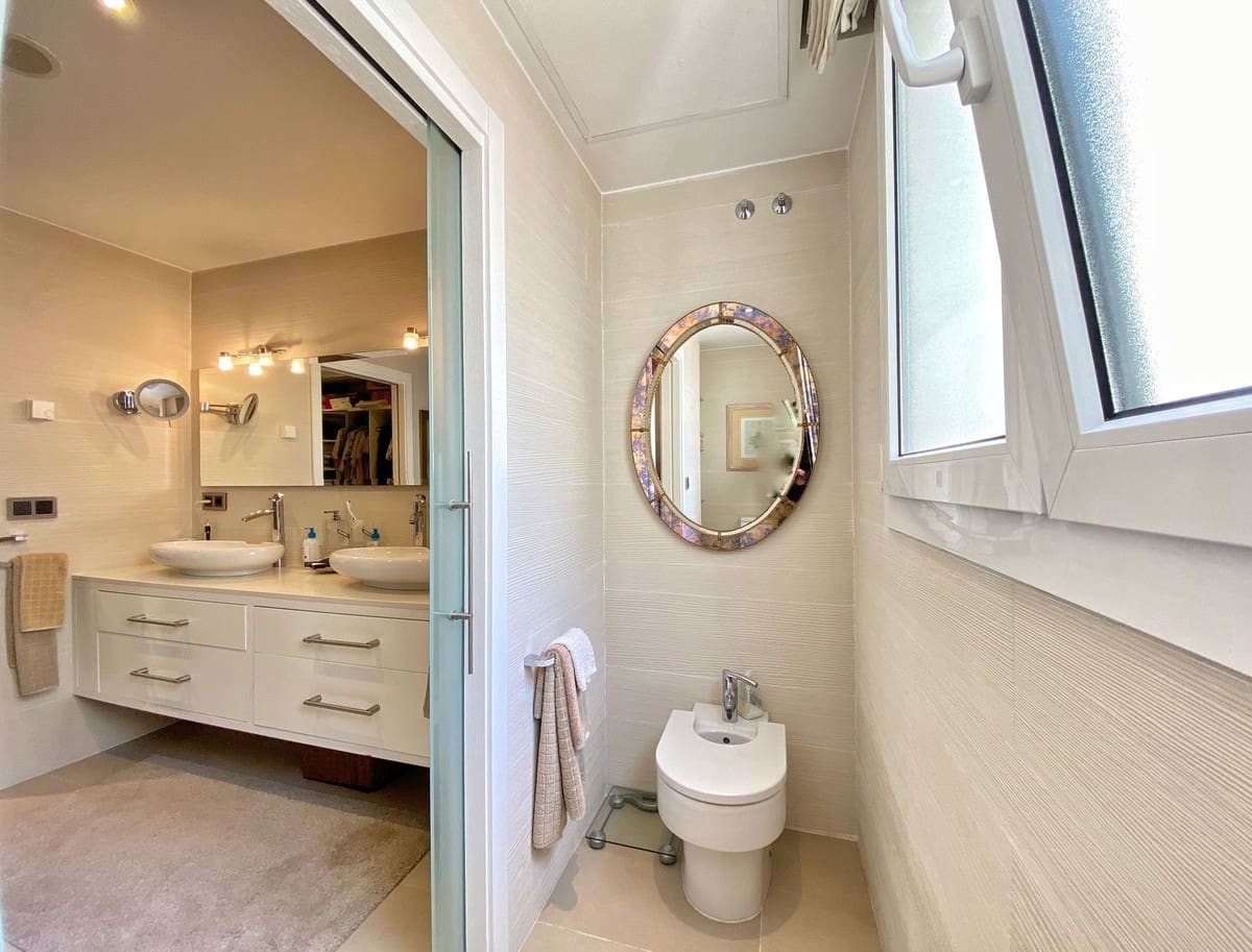 2 Zimmer Penthouse zu verkaufen in Marbella mit Garage - 695.000 € (Ref: 8687499)