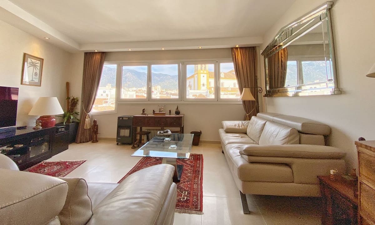 2 Zimmer Penthouse zu verkaufen in Marbella mit Garage - 695.000 € (Ref: 8687499)