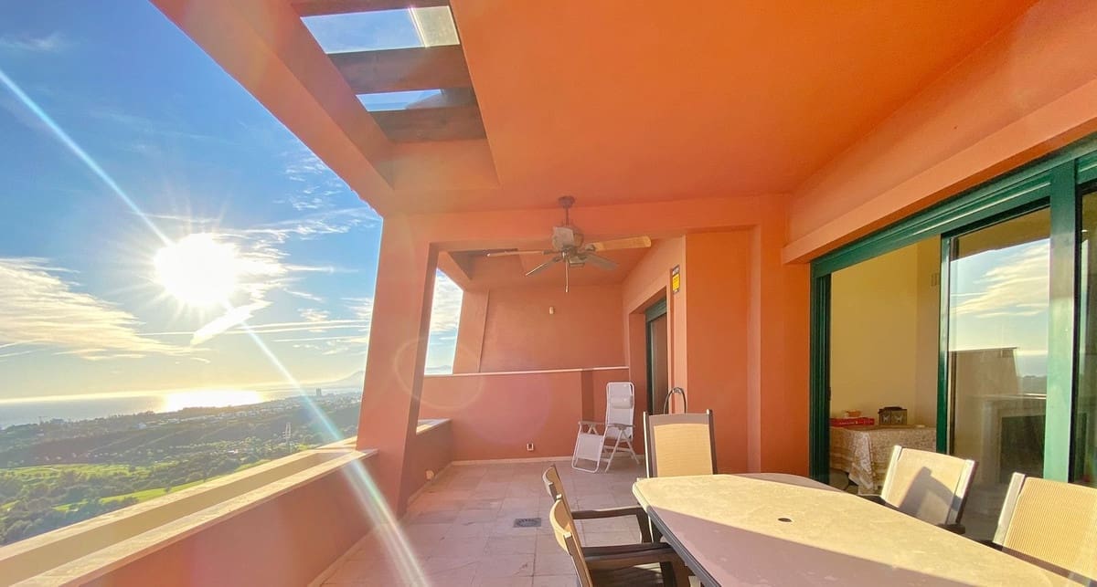 2 bedroom Apartment for sale in Marbella with pool garage - € 580,000 (Ref: 8691403)