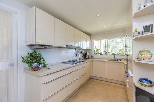 3 sovrum Takvåning till salu i Marbella med pool garage - 2 100 000 € (Ref: 8743130)