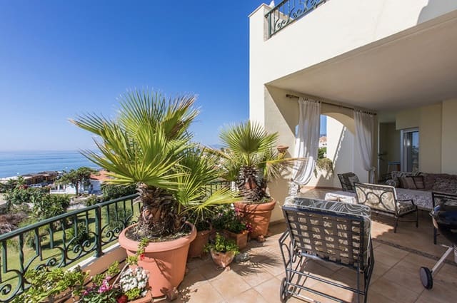 3 Zimmer Penthouse zu verkaufen in Marbella mit Pool Garage - 2.100.000 € (Ref: 8743130)